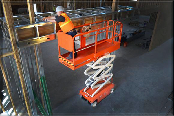 自走式シザースリフトS２２５５ＲＴ（ＢＥ）